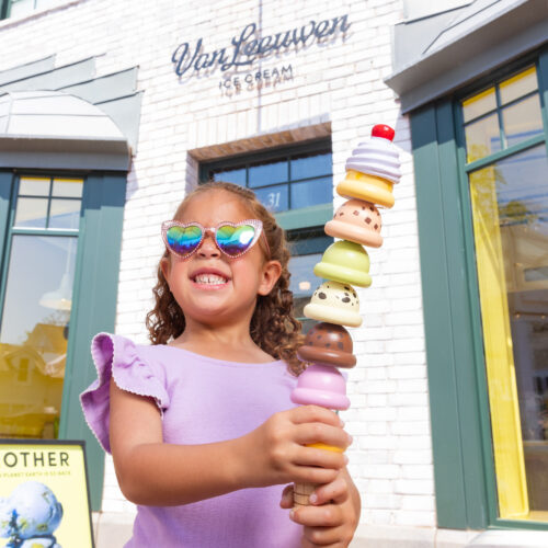 Why This Van Leeuwen Scoop Shop Is One of the Best Food Toys and Playsets of 2026